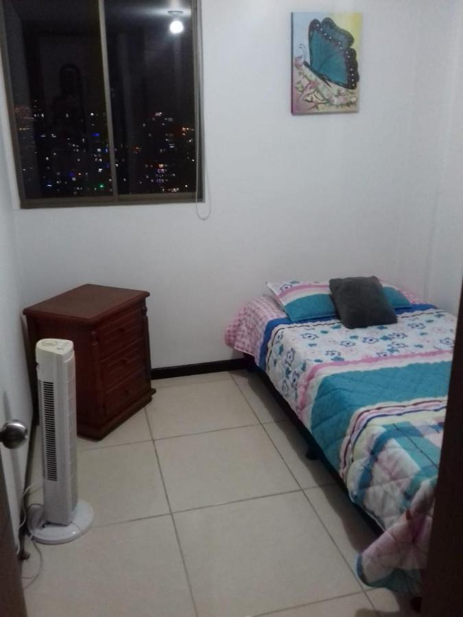 Hermoso Y Acogedor Apartamento En Belen Rodeo Alto Appartement Medellín Buitenkant foto