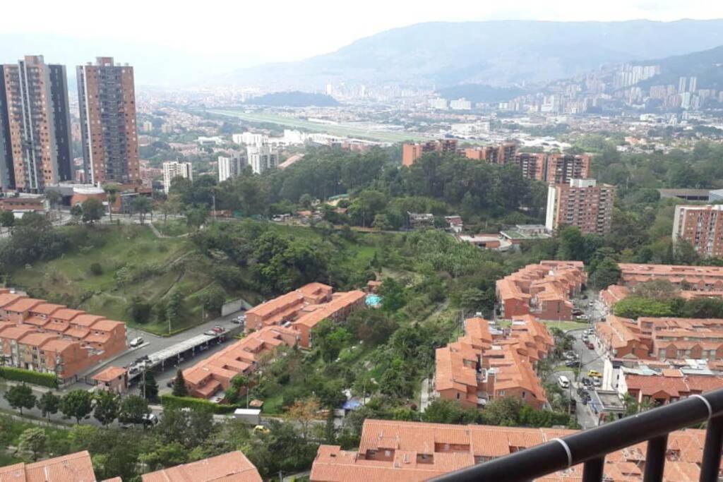 Hermoso Y Acogedor Apartamento En Belen Rodeo Alto Appartement Medellín Buitenkant foto